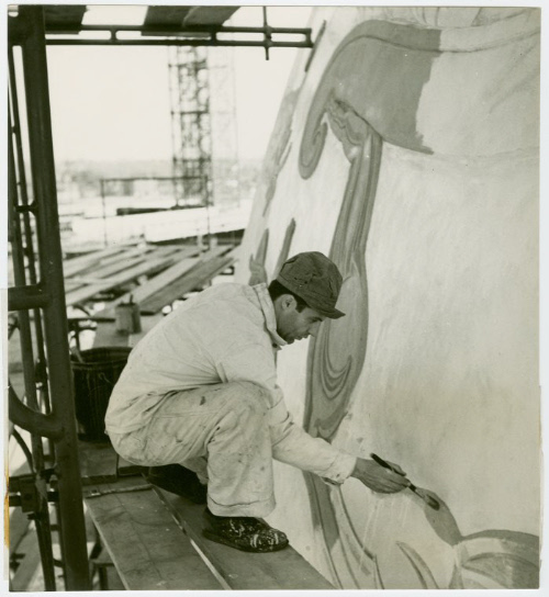 Domenico Mortellito Painting Heinz Building, c.1939. New York Public Library, ID b11686556