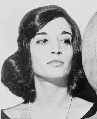 Marisol Escobar, c.1963 by Herman Hiller. Library of Congress, LC-USZ62-122877