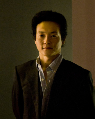 Photograph of Chul-Hyun Ahn. Delaware Art Museum