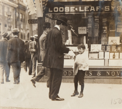 James Loqualla, Newsboy