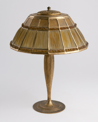 Linenfold Favrile Glass and Gilt-Bronze Table Lamp